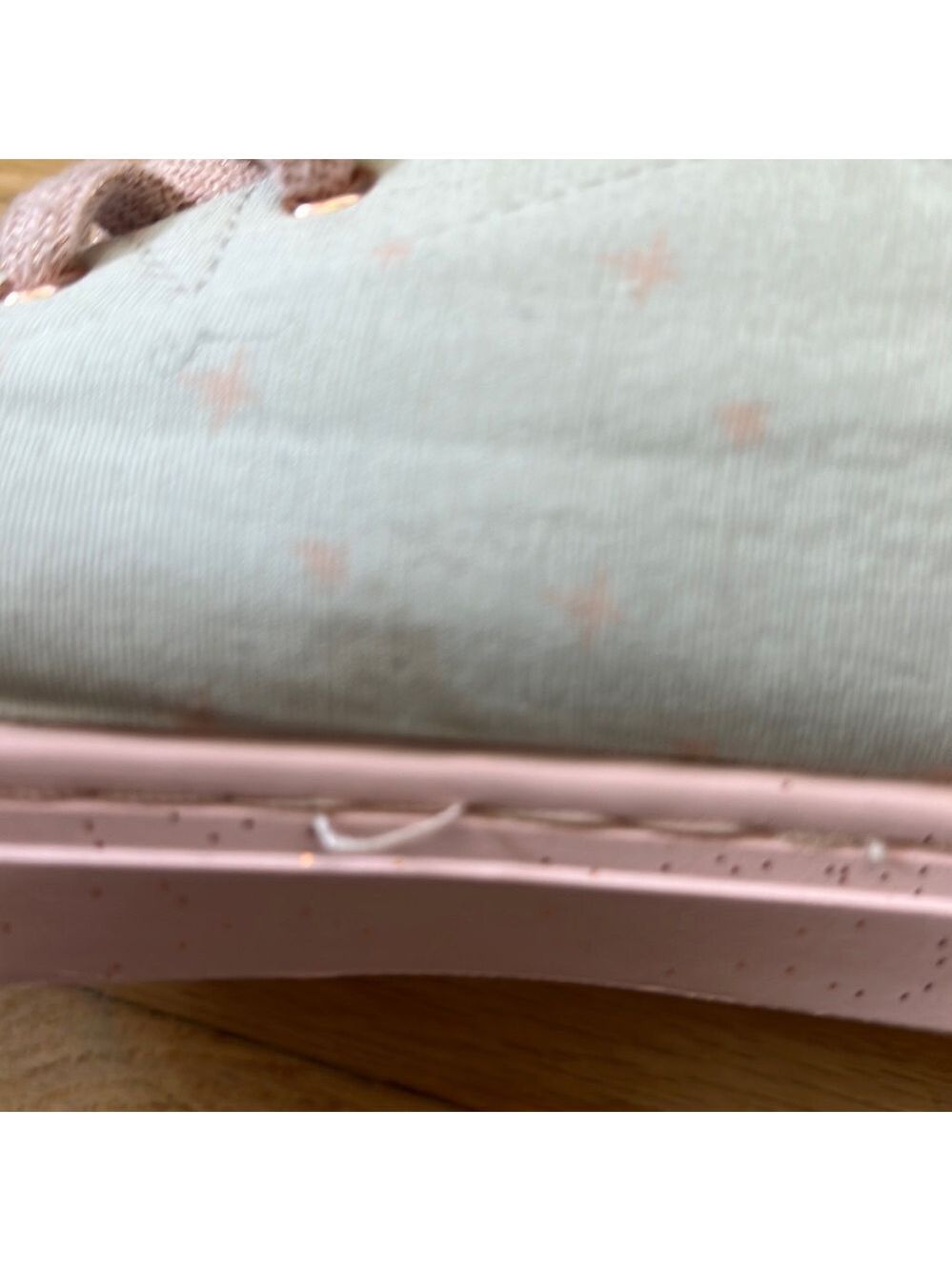 Disney TOMS Princess Aurora Sleeping Beauty Girls Size 3 Sneakers - Picture 9 of 11